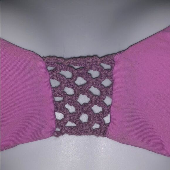 Posh Pua Bikini Top - Picture 5 of 7